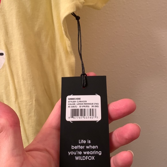 ✅✅🌷WildFox Sunnies Keke Shirt in Lemon Meringue - Picture 6 of 8